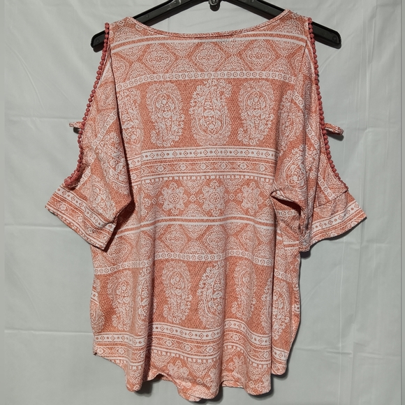 Absolutely Famous Women's Cold Shoulder Short Sleeve Top, Large, Orange & White - Picture 8 of 8